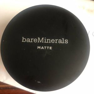 bareMinerals Makeup - NWT Bare Minerals Matte Foundation bareMinerals Makeup - NWT Bare Minerals Matte Foundation